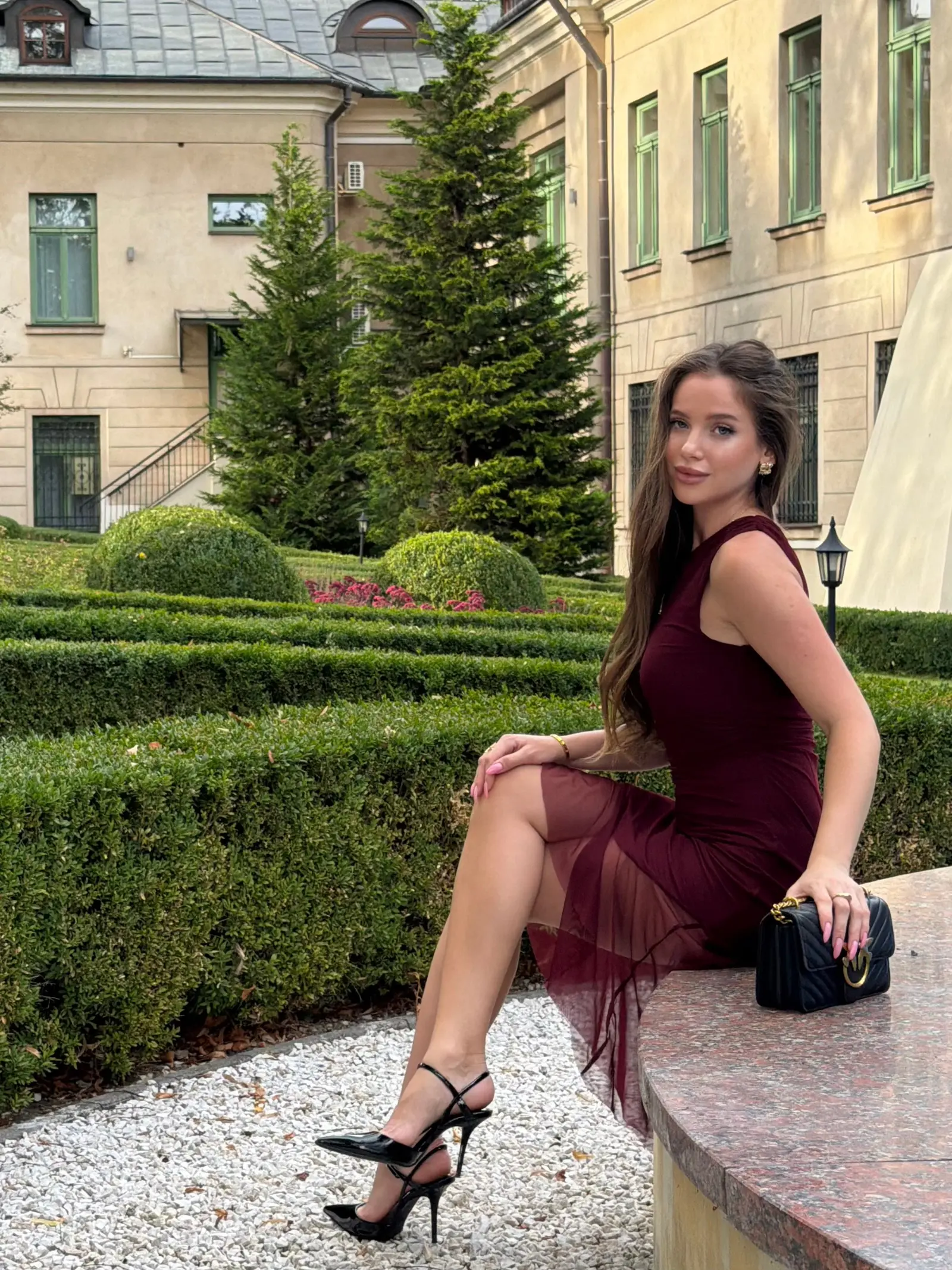 VeraMorelle Sukienka bordowa – Tył